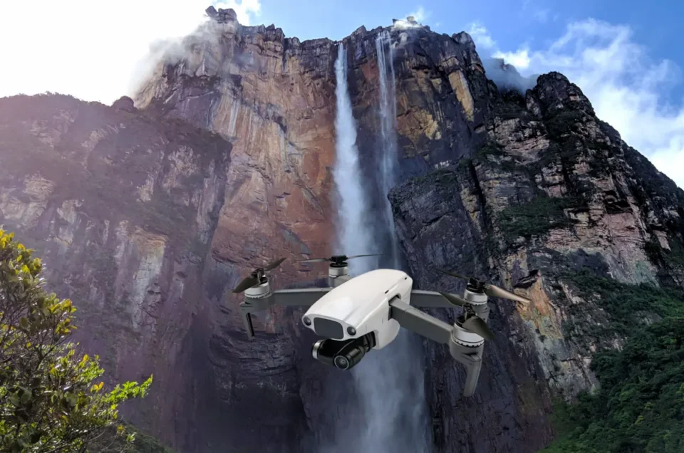 ¿Puedo llevar y volar un Dron en el Parque Nacional Canaima?